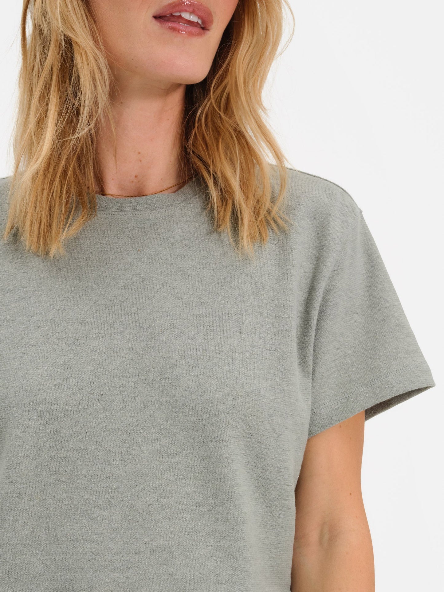 Regenerative Hemp Relaxed Crop Tee