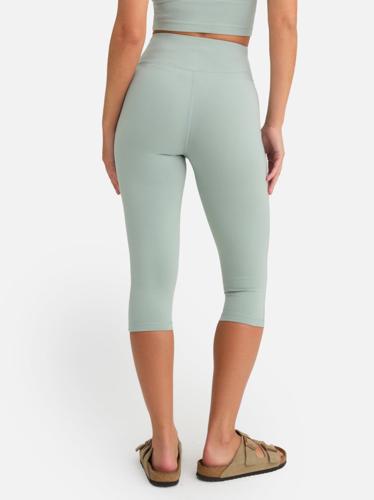 Organic Stretch Capri