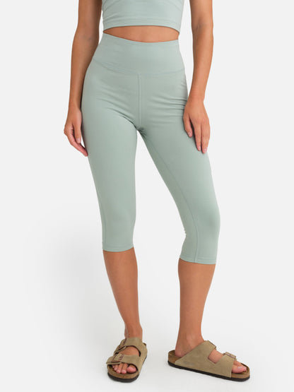 Organic Stretch Capri