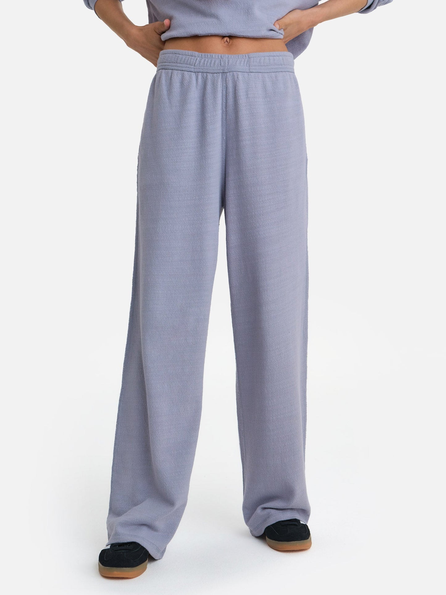Textured Knit Straight Leg Pant