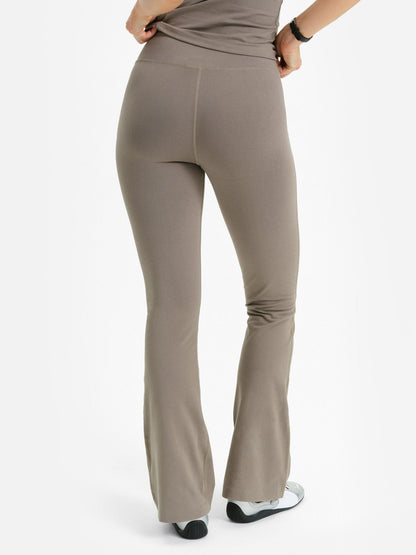 Organic Stretch Bootcut Pant